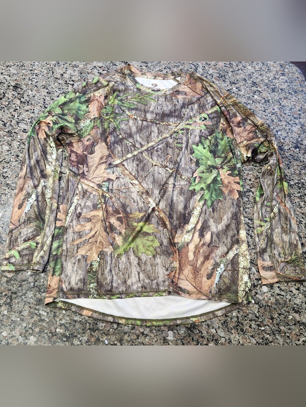 Mossy Oak Green and Brown Obsession Camo Performance LS Tee XL